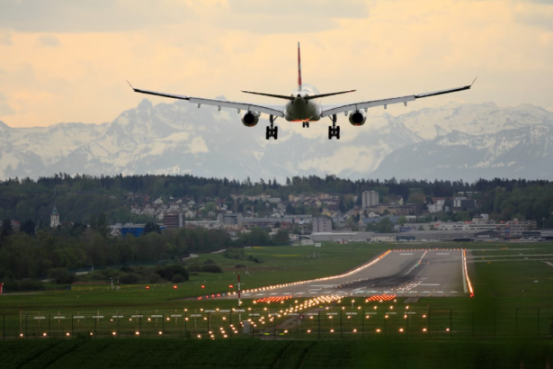 European Markets Slide as Heathrow Readies for Shutdown 
