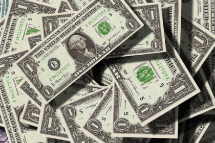 Weaker Dollar Emerges Amidst Ongoing Trade Discussions and Anticipated Payrolls Data