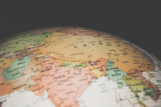 Asian Financial Leaders Emphasize Powerful Regional Balance